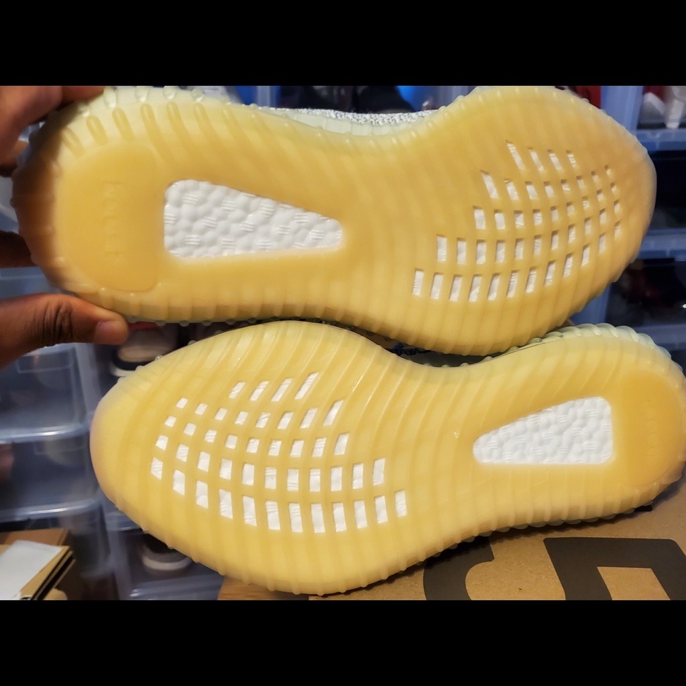 Yeezy 350 V2 reflective - Picture 3 of 4